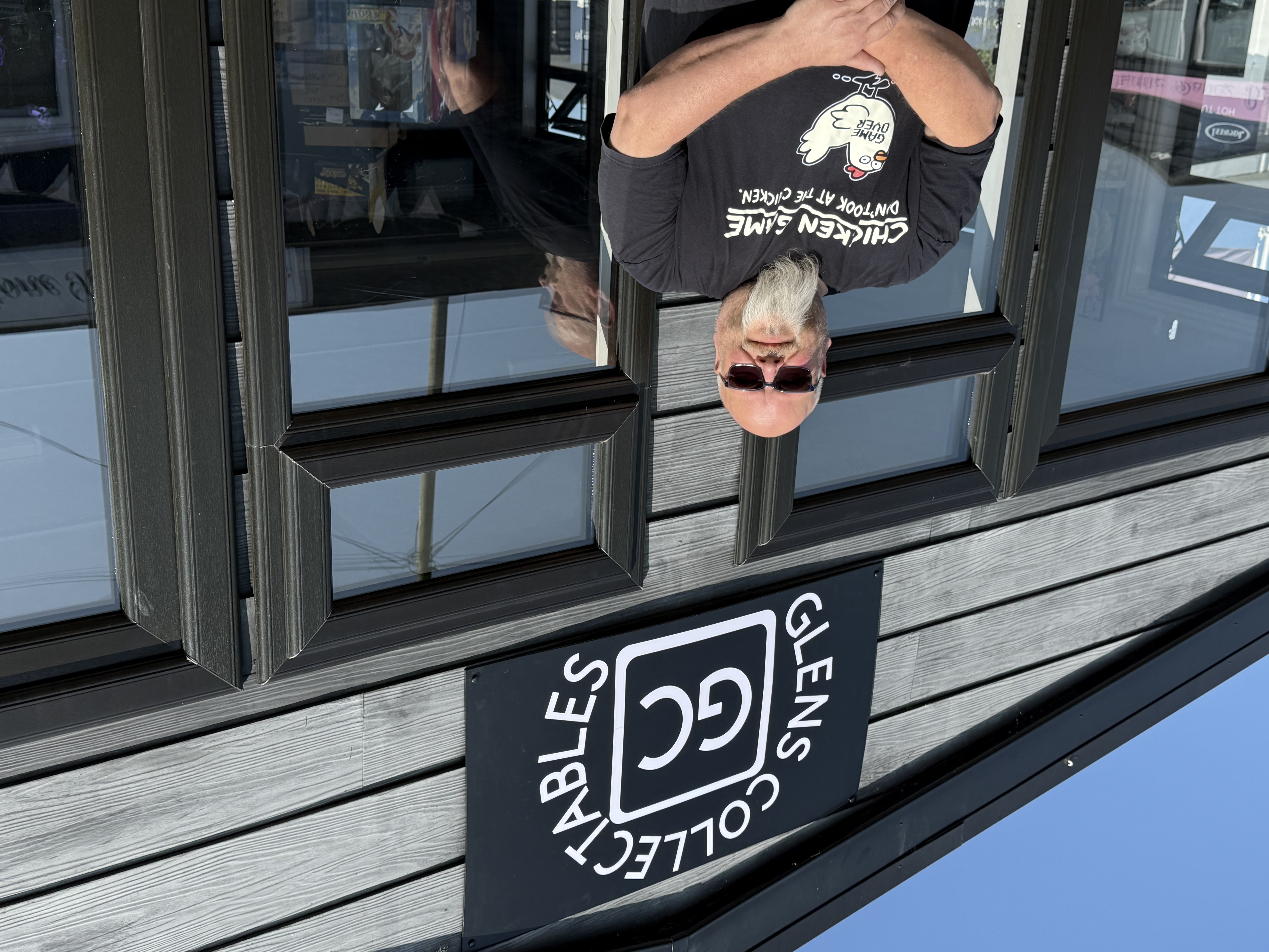 Glen’s Collectables Brings the Superhero and Anime Action to SBP